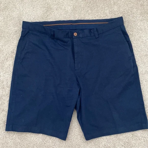 Tommy Bahama Mens Navy Short - Picture 3 of 4